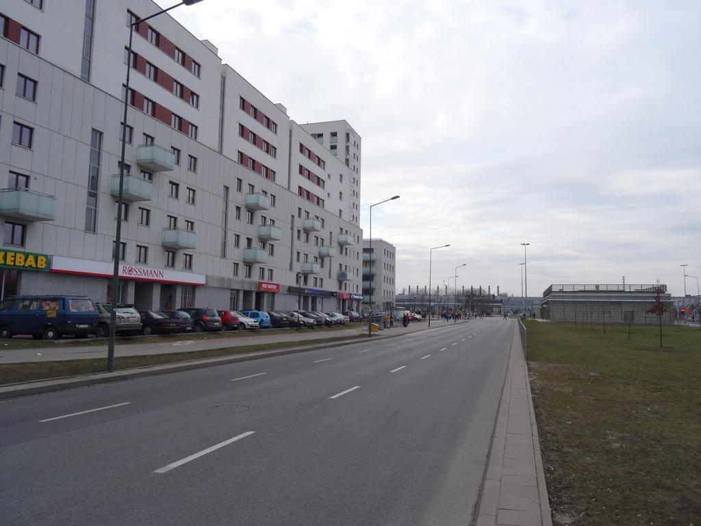 Apartamenty Metro Mlociny Warschau Zimmer foto